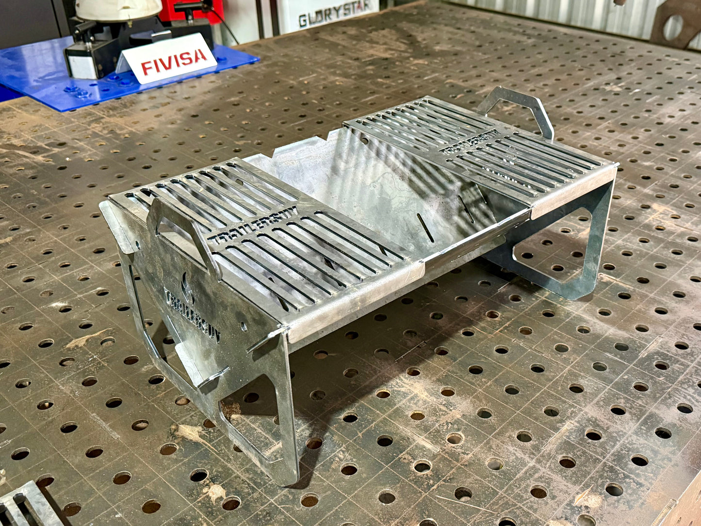Parrilla Brasero Desmontable Compacto